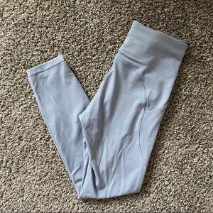 Invigorate High-Rise Tight 25" Chambray size 6